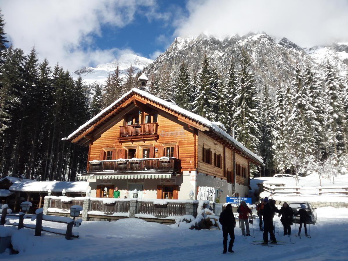 Enzianhutte Antholz Hotel San Giuseppe in Anterselva Luaran gambar